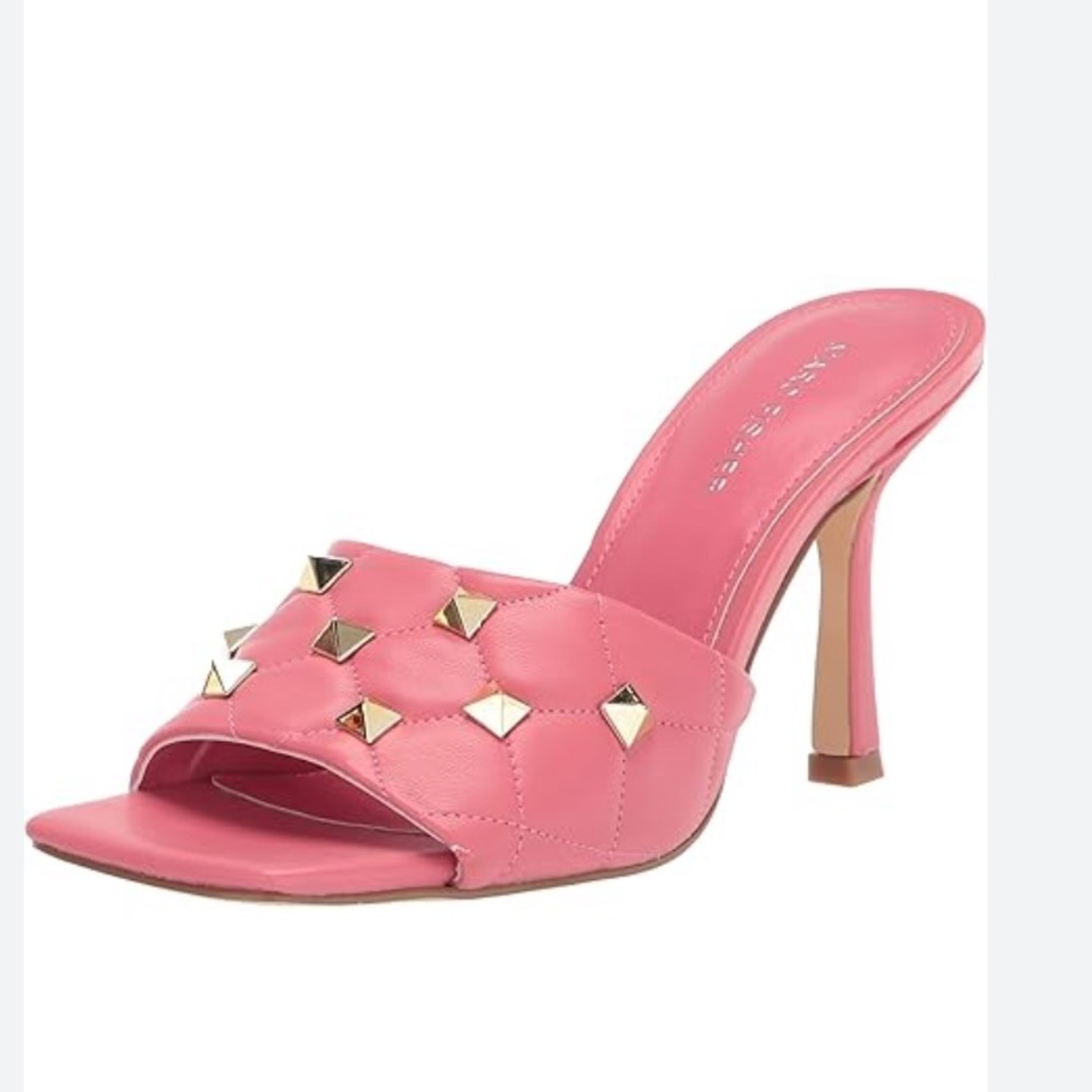 MARC FISHER STUDDED FAUX LEATHER HEEL